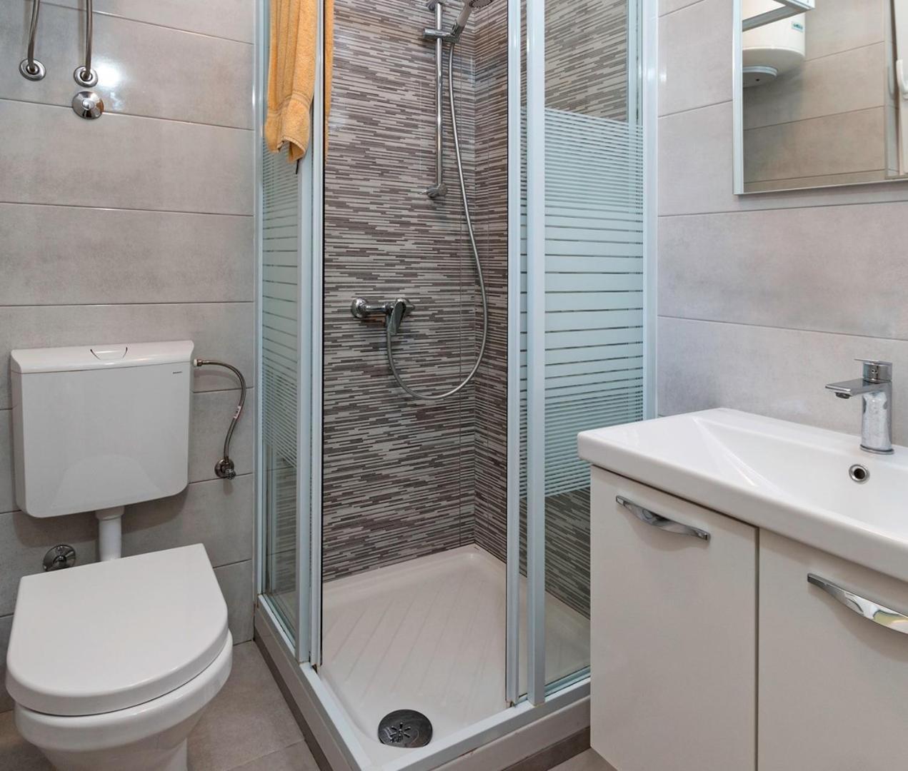 Pleasant Oriana Apartment Near The Sea-Pula Buitenkant foto